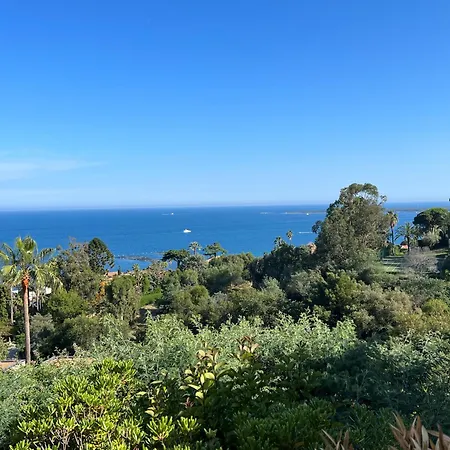 Апартаменты 2p Vue Panoramique Cannes Eden Валлорис